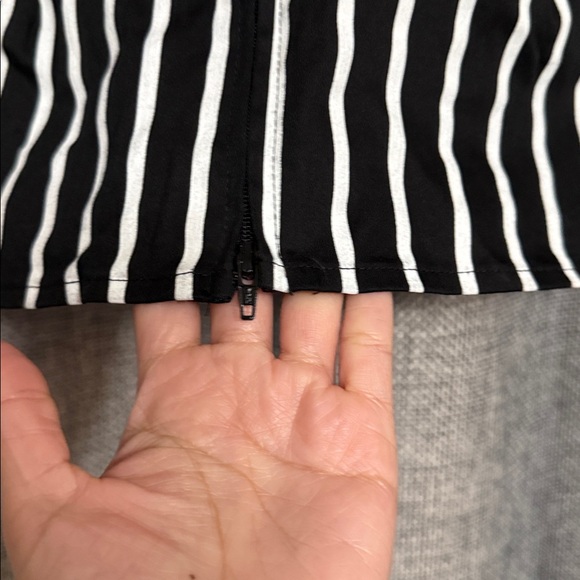 Doris Batwing Top black and white pinstripe pattern by Pinup Couture Halloween - Picture 7 of 7